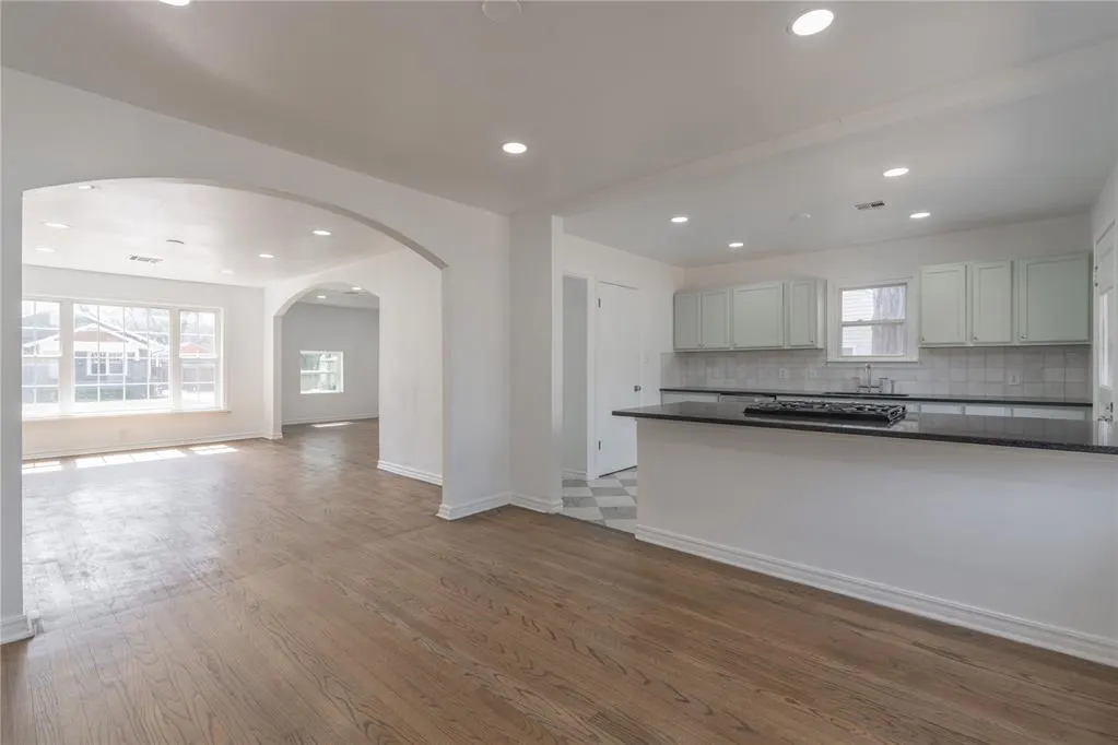 Photo 14 — 1117 W Symmes Street, Norman, OK 73069