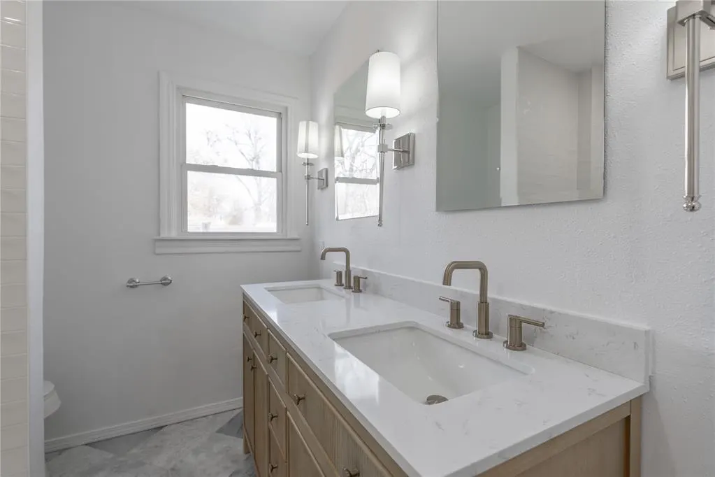 Photo 31 — 1117 W Symmes Street, Norman, OK 73069