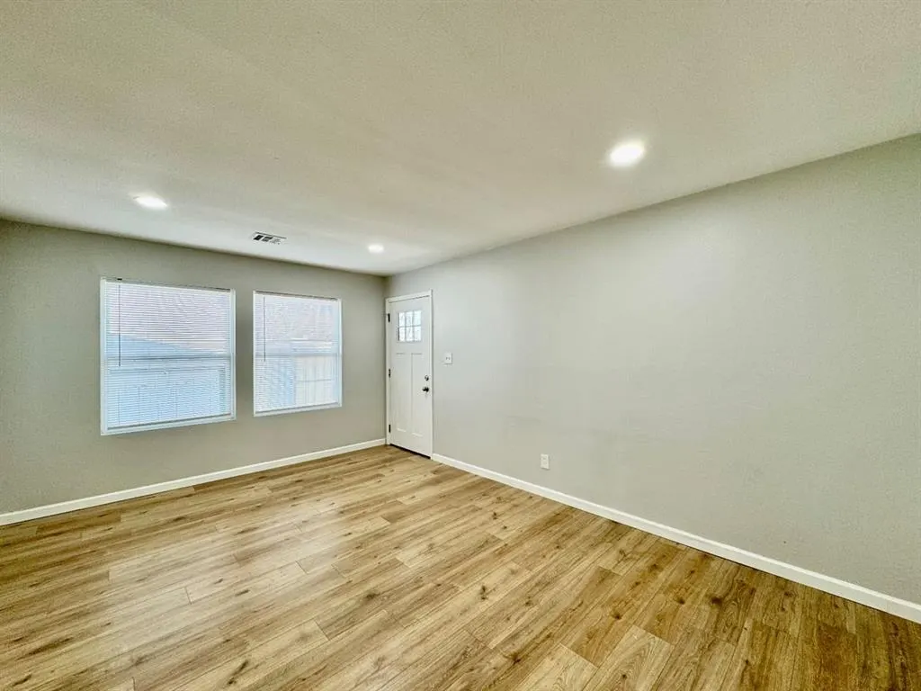 Photo 5 — 705 N Key Boulevard, Midwest City, OK 73110