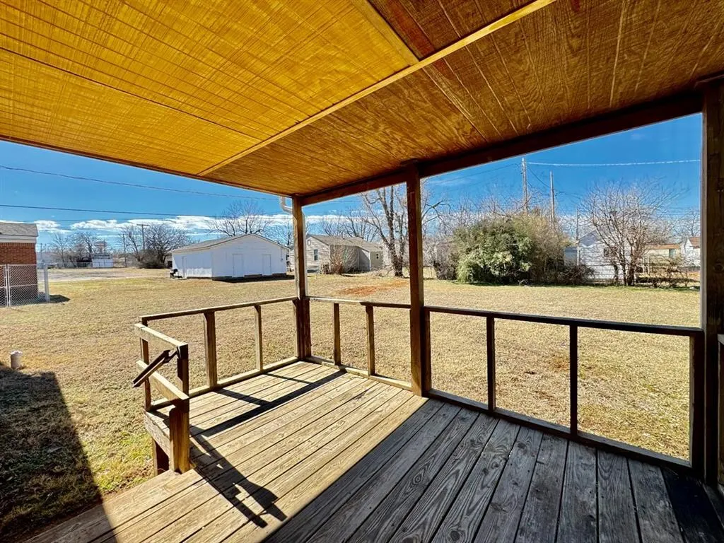 Photo 18 — 705 N Key Boulevard, Midwest City, OK 73110