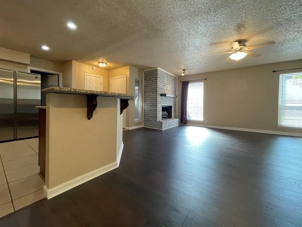 Photo 5 — 4707 Hemlock Lane, Oklahoma City, OK 73162