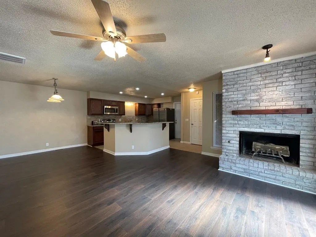 Photo 6 — 4707 Hemlock Lane, Oklahoma City, OK 73162