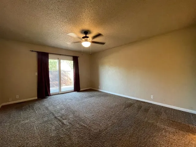 Photo 8 — 4707 Hemlock Lane, Oklahoma City, OK 73162