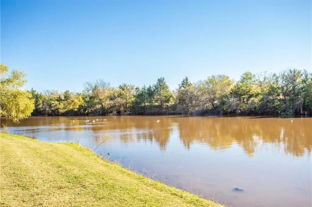 Photo 19 — 4707 Hemlock Lane, Oklahoma City, OK 73162