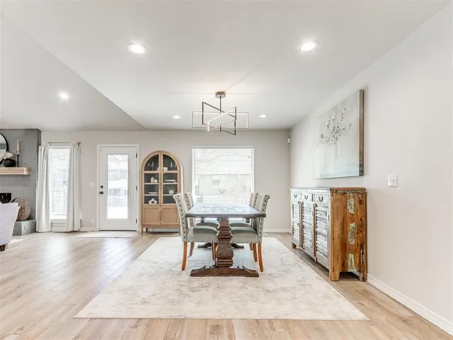 Photo 7 — 2316 Dover Drive, Edmond, OK 73034