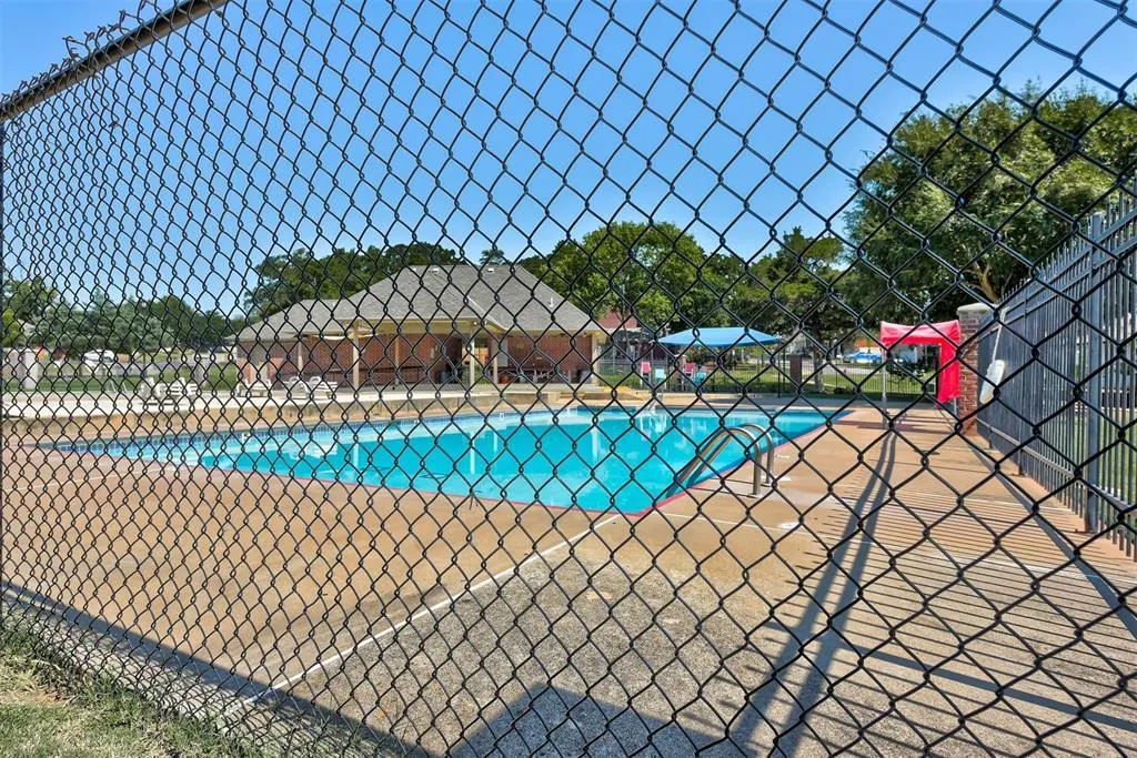 Photo 32 — 2316 Dover Drive, Edmond, OK 73034