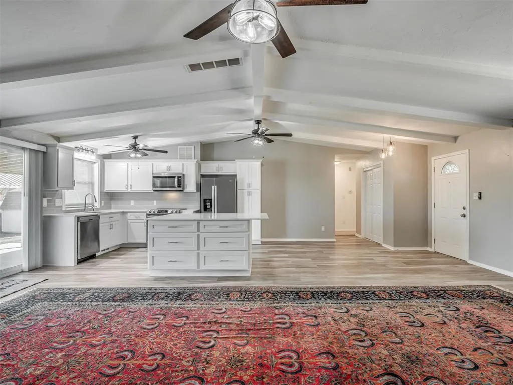 Photo 16 — 8337 NW 38th Terrace, Bethany, OK 73008