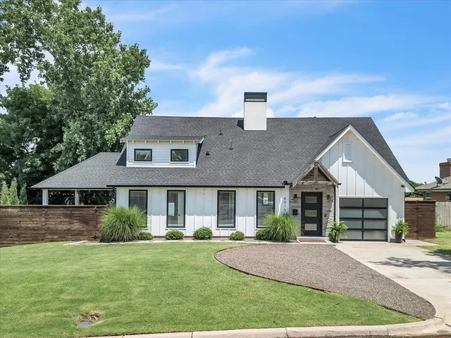 Front exterior — 4910 Morris Lane, Oklahoma City, OK 73112
