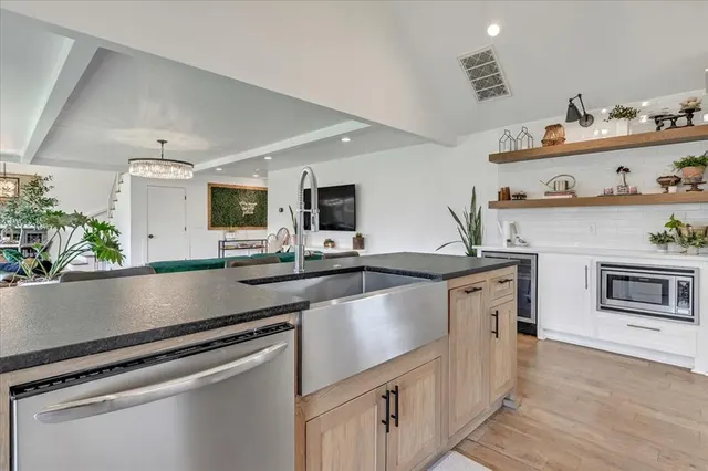 Photo 8 — 4910 Morris Lane, Oklahoma City, OK 73112