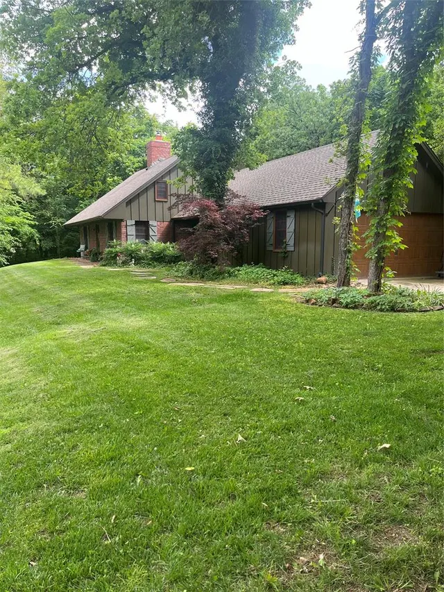 Photo 2 — 6600 Acorn Drive, Oklahoma City, OK 73151