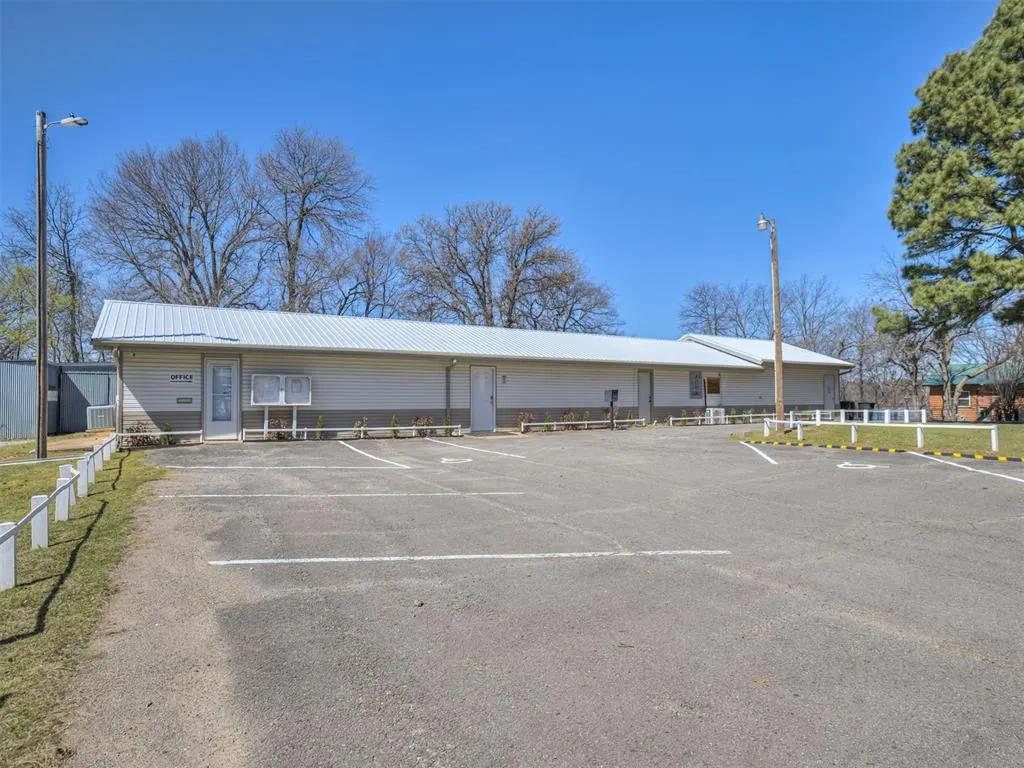Photo 43 — 417871 Sunset Lane, Checotah, OK 74426
