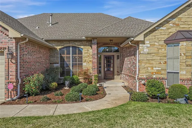 Photo 2 — Address unavailable, Edmond, OK 73012