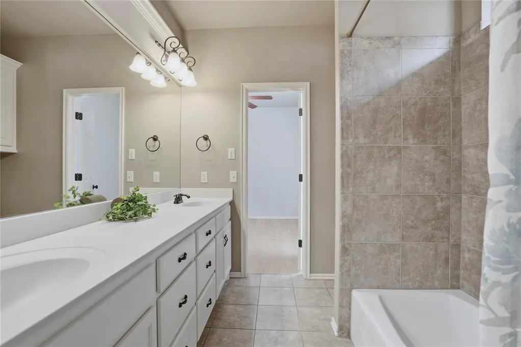 Photo 28 — Address unavailable, Edmond, OK 73012