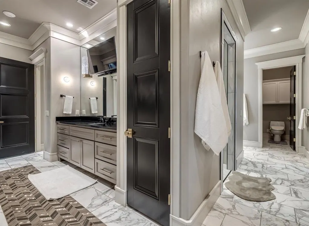 Photo 21 — 13317 Carriage Way, Oklahoma City, OK 73142