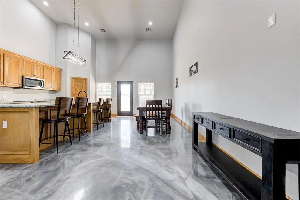 Photo 10 — 6005 Lindberg Lane, Arcadia, OK 73007