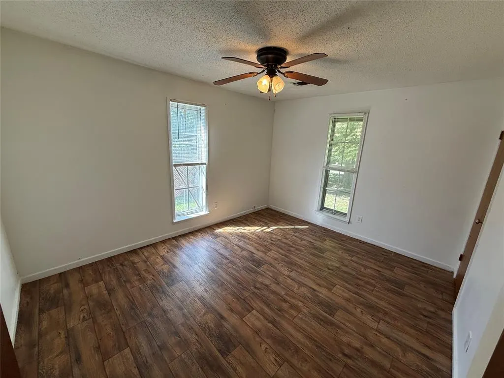 Photo 15 — 707 S McClure Street, Broken Bow, OK 74728