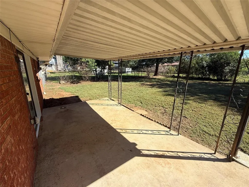 Photo 25 — 707 S McClure Street, Broken Bow, OK 74728