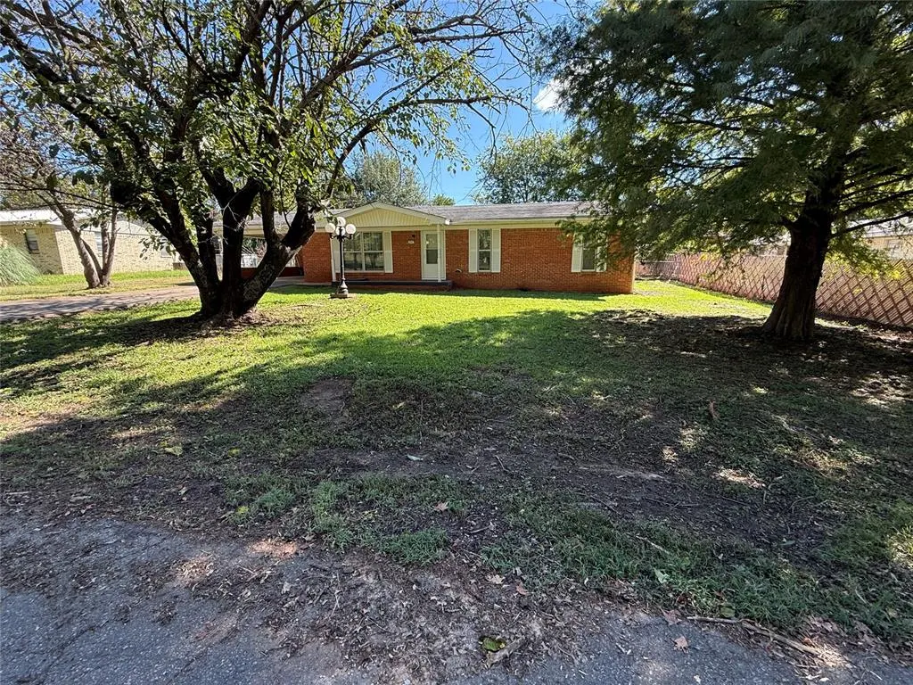 Photo 35 — 707 S McClure Street, Broken Bow, OK 74728