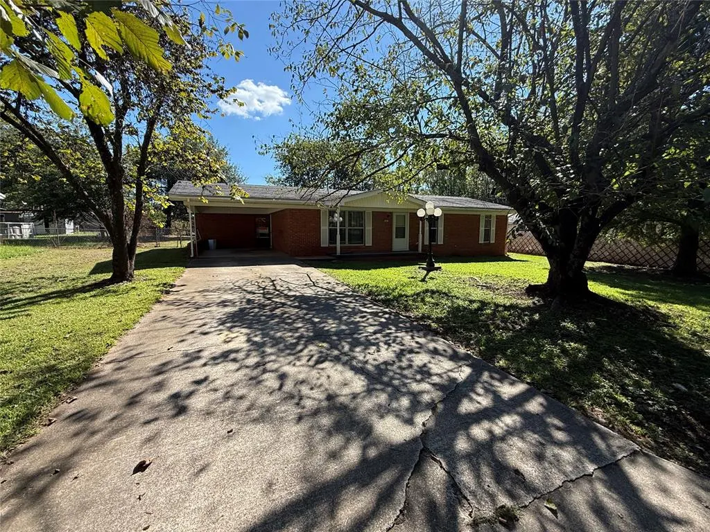 Photo 36 — 707 S McClure Street, Broken Bow, OK 74728