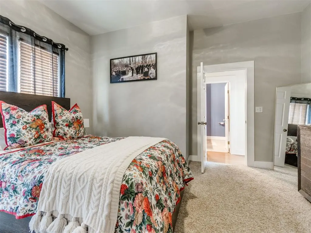 Photo 38 — 622 S Main Street, Kingfisher, OK 73750