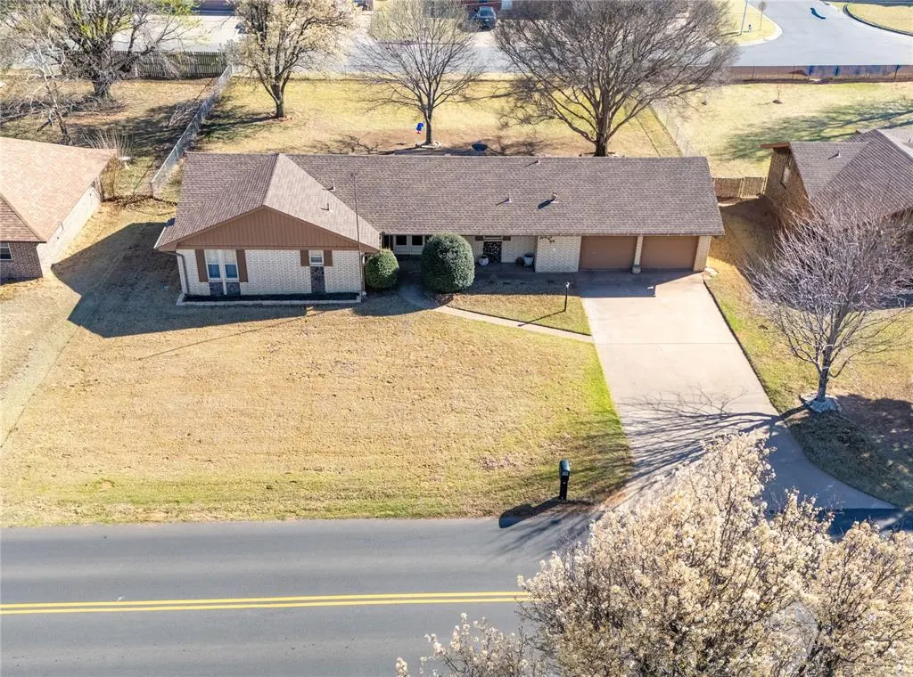Photo 21 — 2020 E Lawter Road, Weatherford, OK 73096