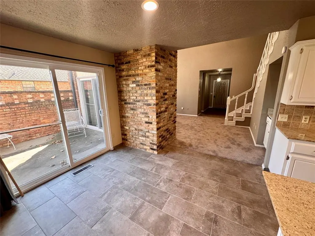 Photo 17 — 2607 N Greenbriar Place, Seminole, OK 74868