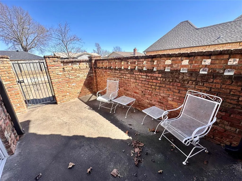 Photo 39 — 2607 N Greenbriar Place, Seminole, OK 74868