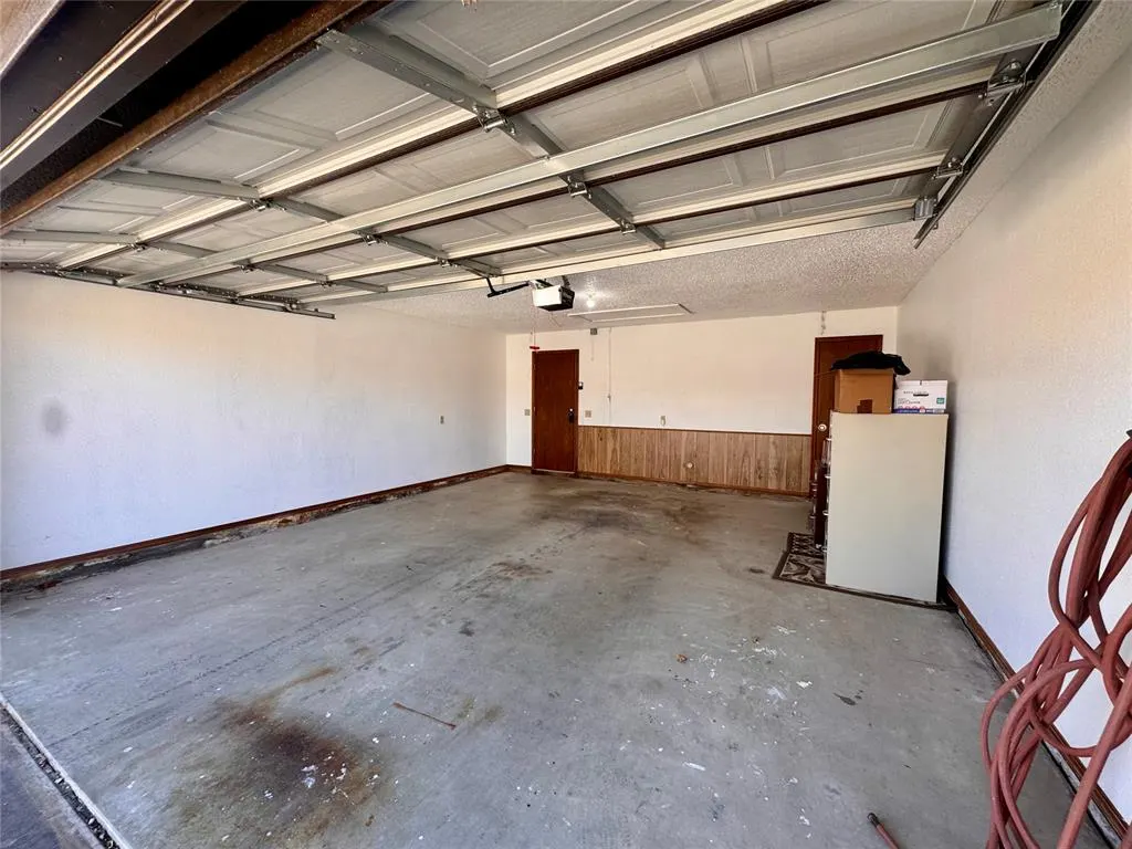 Photo 42 — 2607 N Greenbriar Place, Seminole, OK 74868
