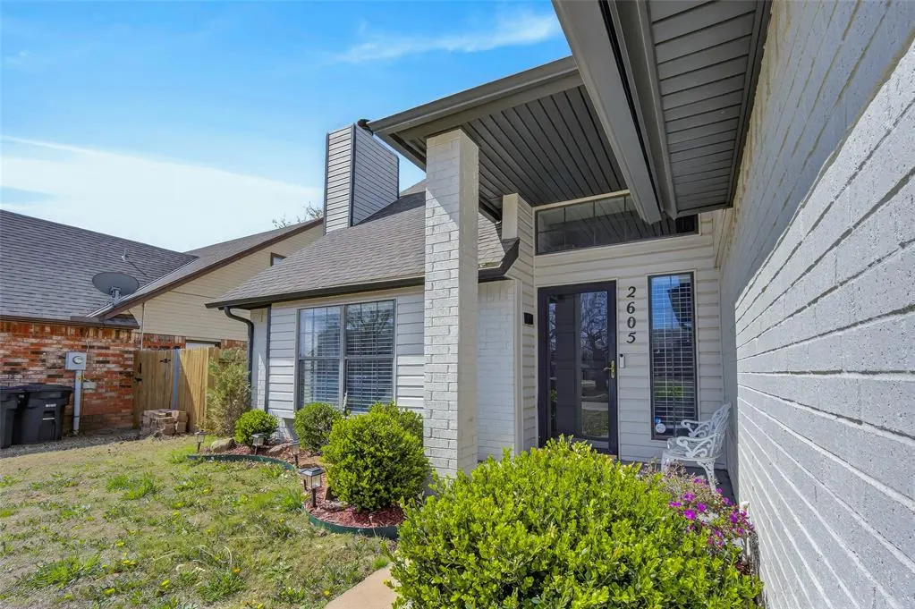 Photo 4 — 2605 Amber Street, Moore, OK 73160