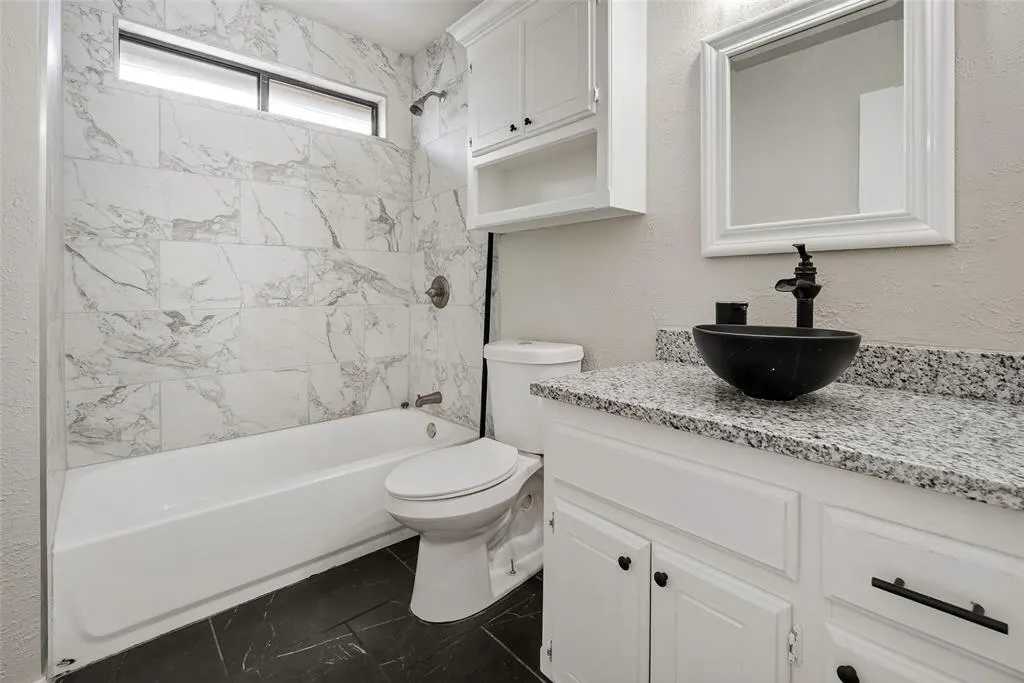 Photo 31 — 2605 Amber Street, Moore, OK 73160