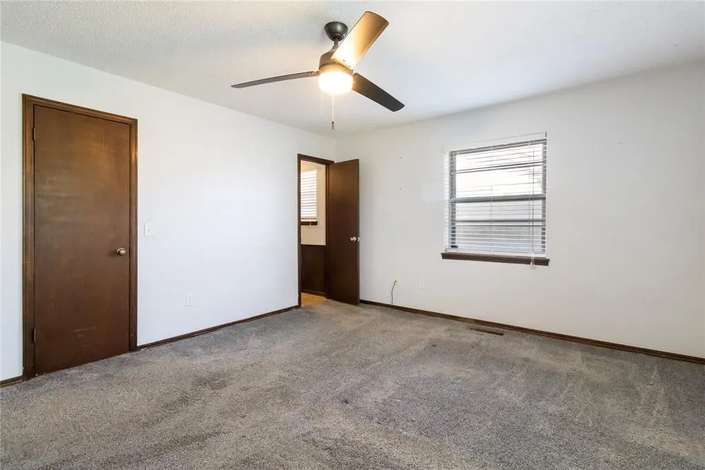 Photo 9 — 216 S Patterson Drive, Moore, OK 73160