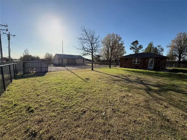 Photo 5 — 612 Edmond Rd NW, Piedmont, OK 73078