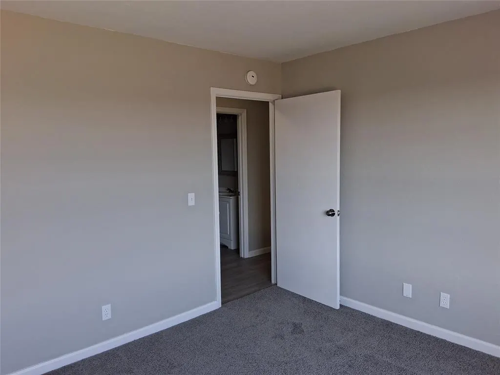 Photo 13 — 816 Two Forty Place, Oklahoma City, OK 73139