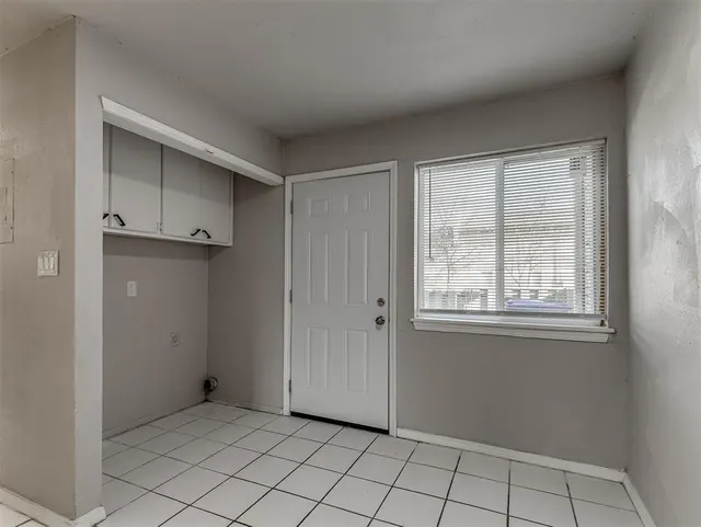 Photo 8 — 1408 Bill Carrol Drive, Norman, OK 73071