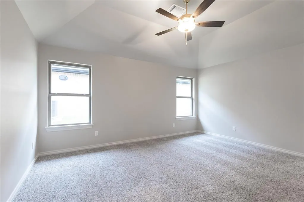 Photo 9 — 804 Westfall Drive, Choctaw, OK 73020