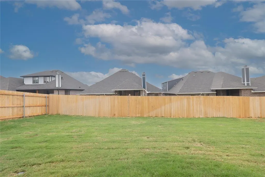 Photo 41 — 2225 NW 170th Street, Edmond, OK 73012