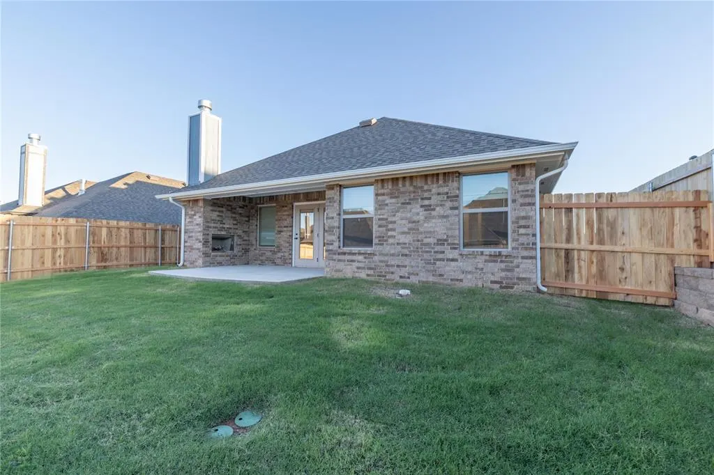 Photo 26 — 2225 NW 170th Street, Edmond, OK 73012