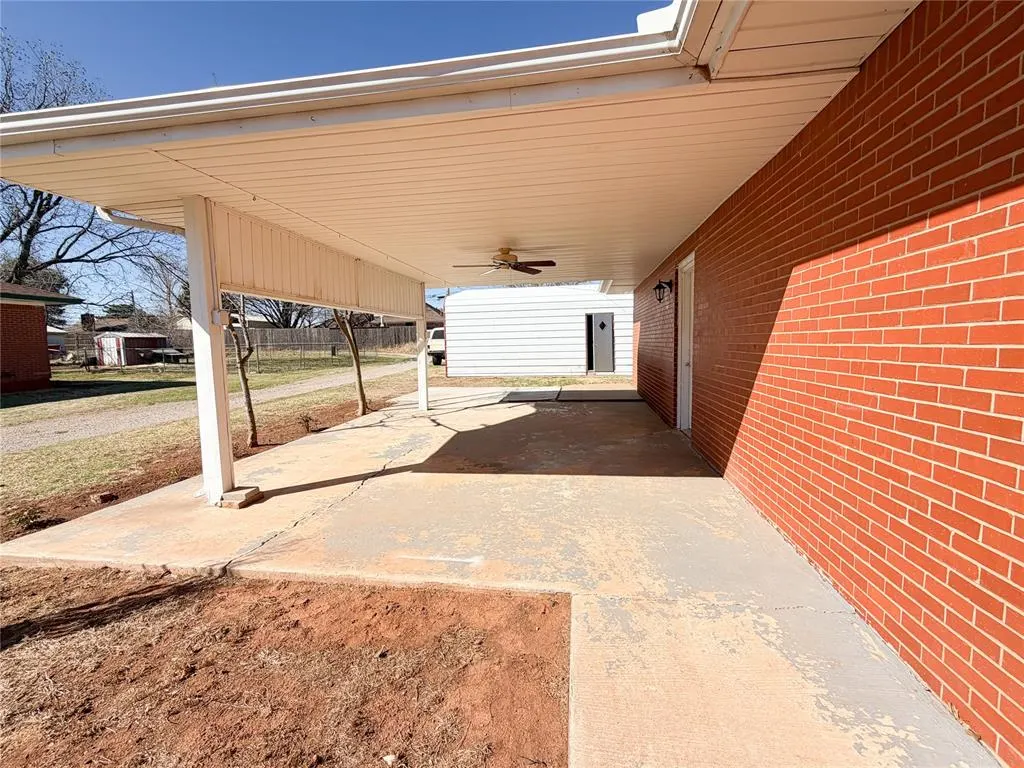 Photo 19 — 101 Mimosa Street, Cordell, OK 73632