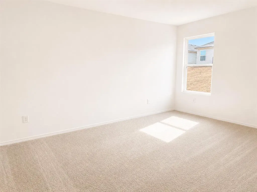 Photo 7 — 920169 Wallace Avenue, Wellston, OK 74881