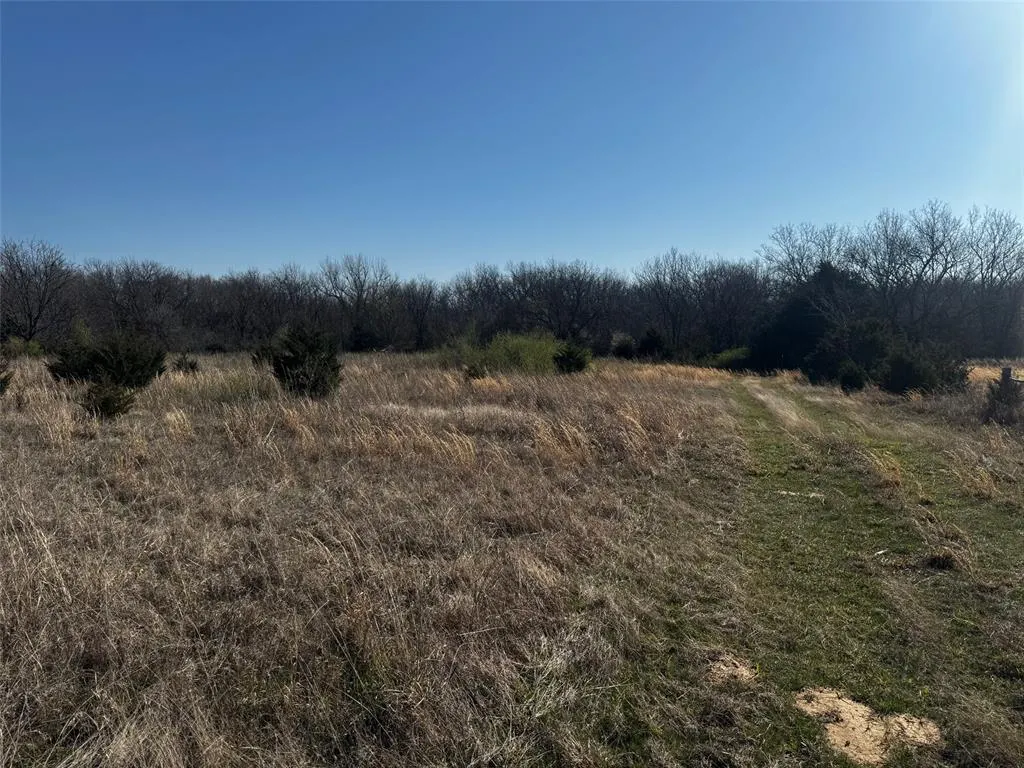 Photo 3 — 8975 N Harrison Street, Shawnee, OK 74804