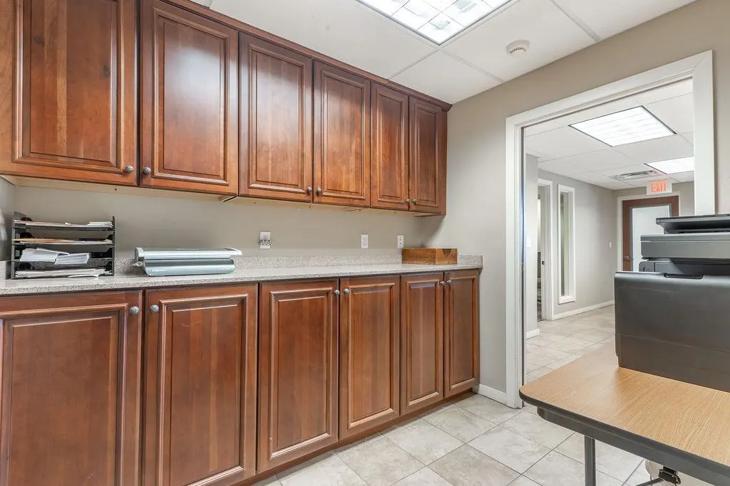Photo 5 — 1230 Frisco Avenue, Clinton, OK 73601