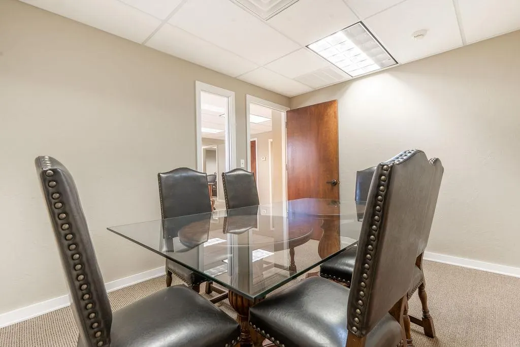 Photo 12 — 1230 Frisco Avenue, Clinton, OK 73601