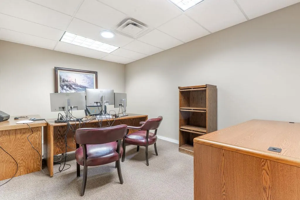 Photo 21 — 1230 Frisco Avenue, Clinton, OK 73601