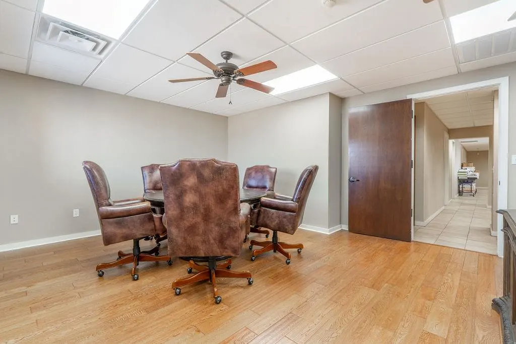 Photo 25 — 1230 Frisco Avenue, Clinton, OK 73601