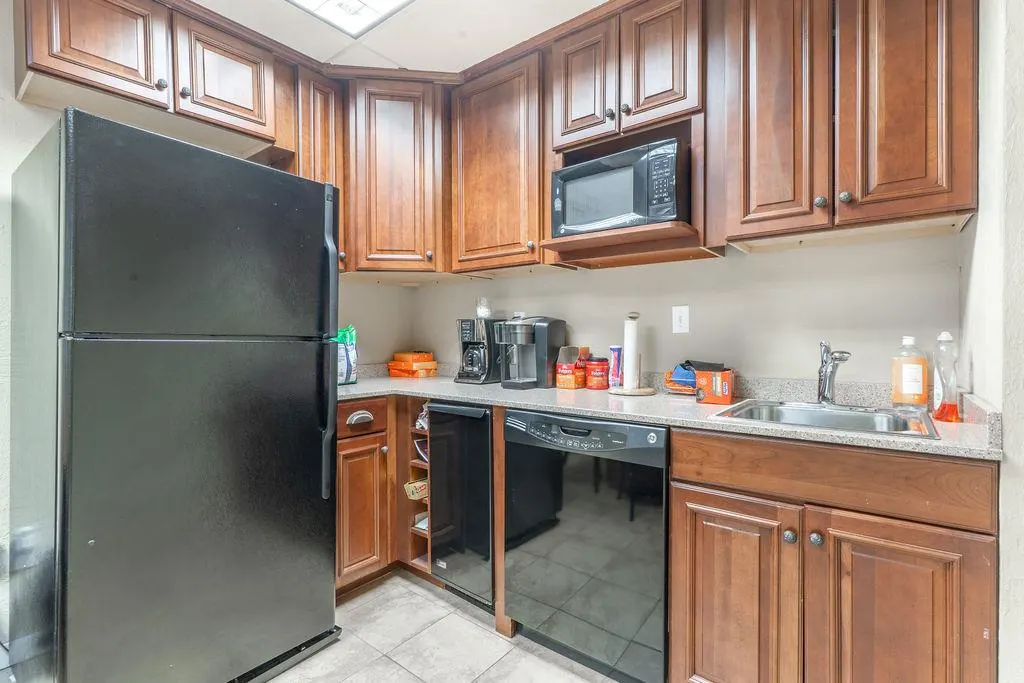 Photo 29 — 1230 Frisco Avenue, Clinton, OK 73601