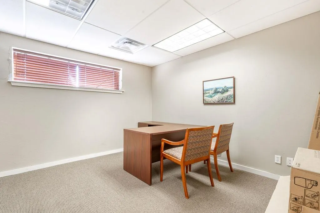 Photo 35 — 1230 Frisco Avenue, Clinton, OK 73601