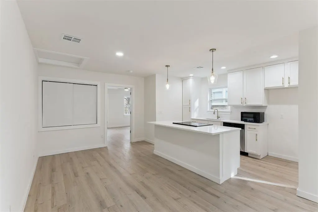 Photo 7 — 2809 NW 22nd Street, Oklahoma City, OK 73107