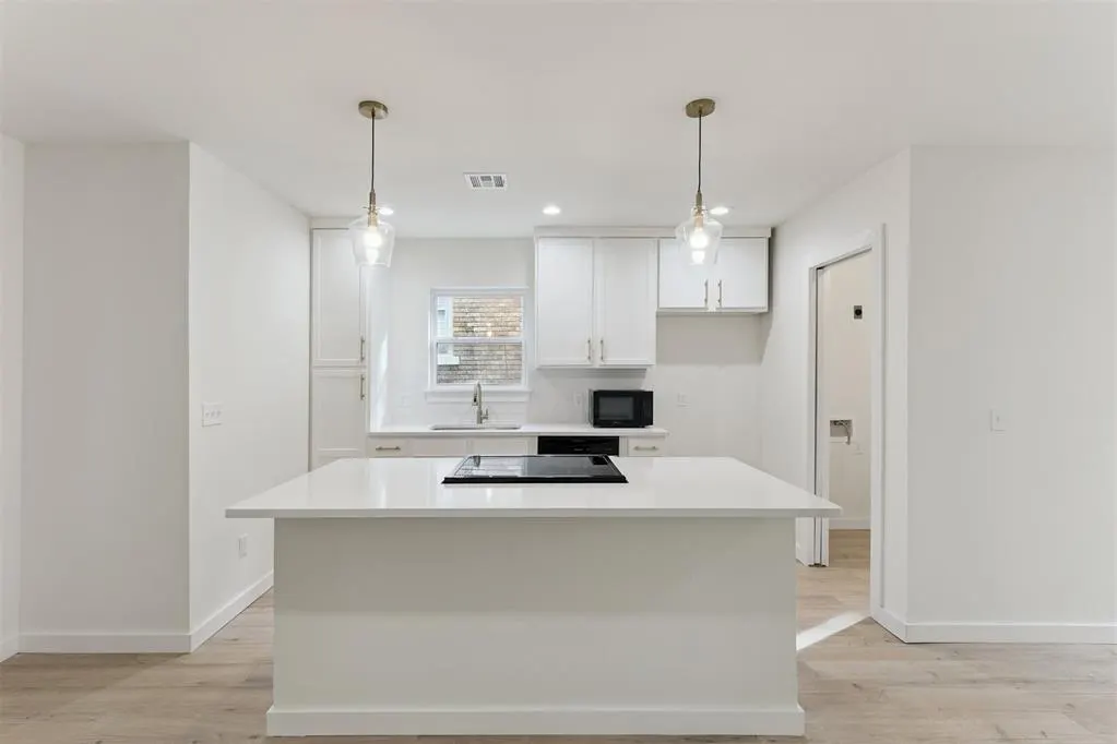 Photo 11 — 2809 NW 22nd Street, Oklahoma City, OK 73107