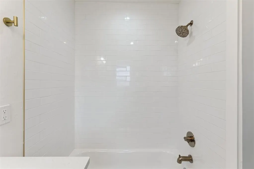 Photo 43 — 2809 NW 22nd Street, Oklahoma City, OK 73107