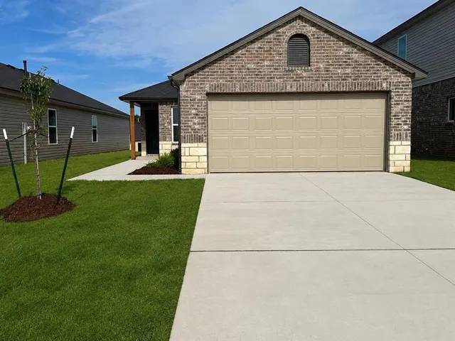 Front exterior — 920186 Green Street, Wellston, OK 74881